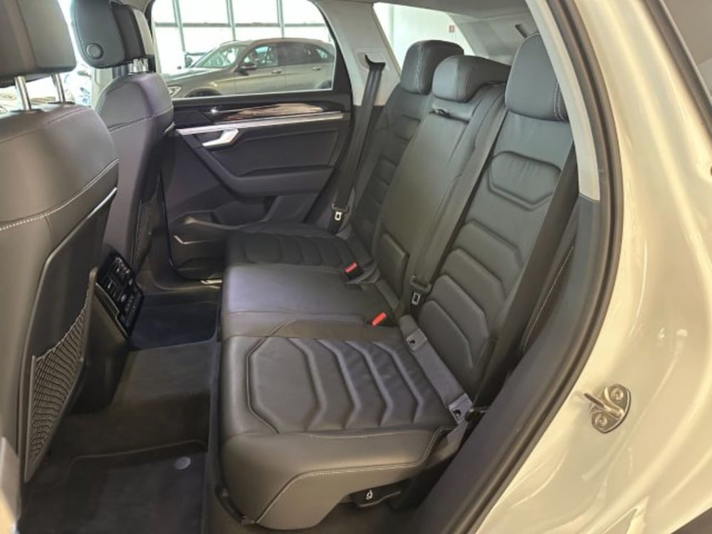 Volkswagen Touareg usata a Cuneo (12)