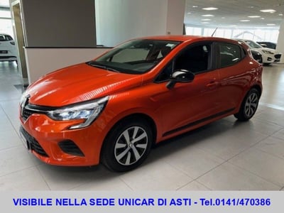 Renault Clio Full Hybrid E-Tech 145 CV 5 porte Engineered del 2023 usata a Alba