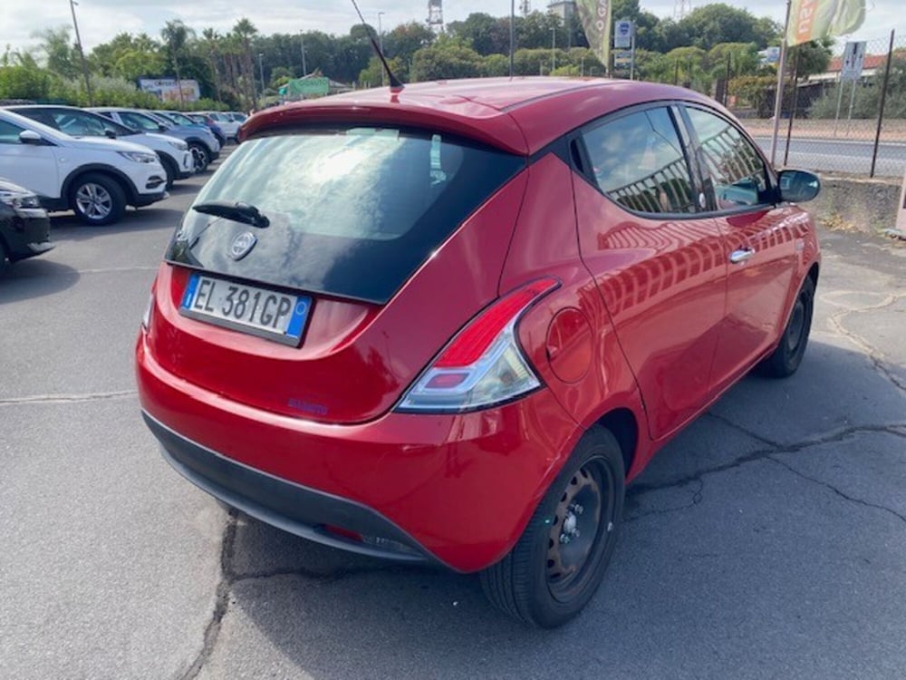 Lancia Ypsilon usata a Catania (6)