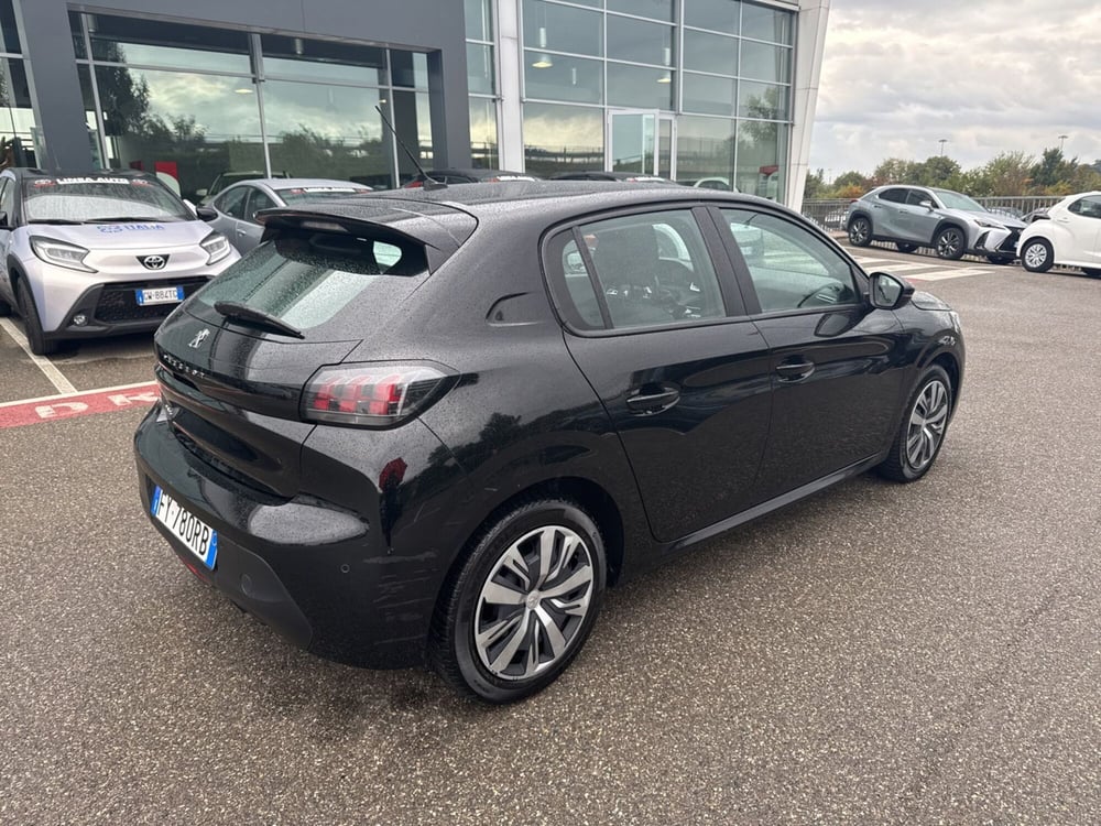 Peugeot 208 usata a Milano (3)