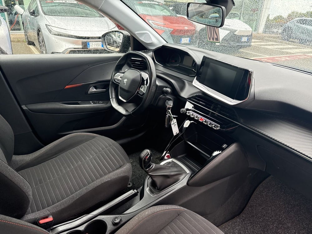 Peugeot 208 usata a Milano (5)