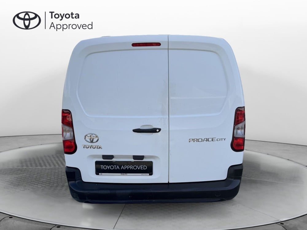 Toyota Proace City usata a Como (4)