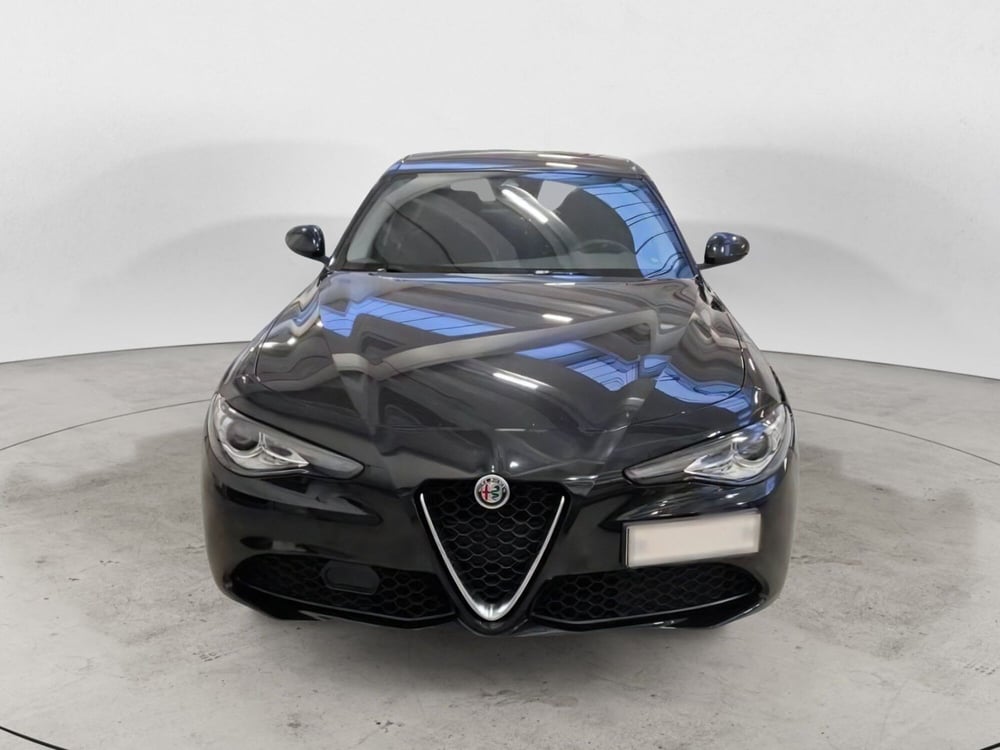 Alfa Romeo Giulia usata a Salerno (2)