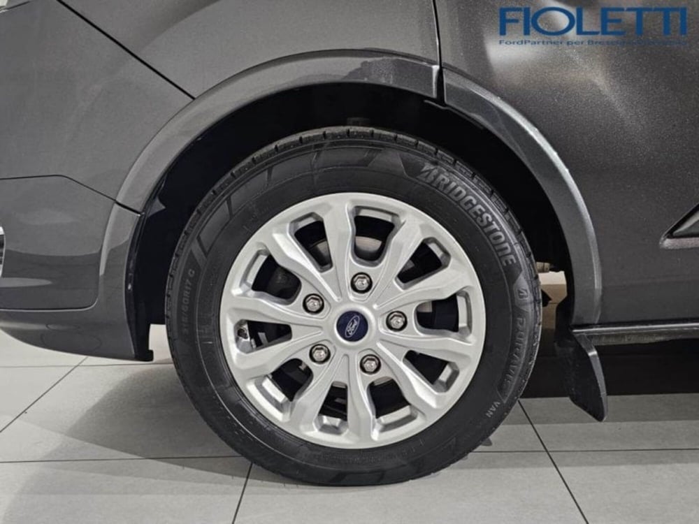 Ford Tourneo Custom usata a Brescia (15)
