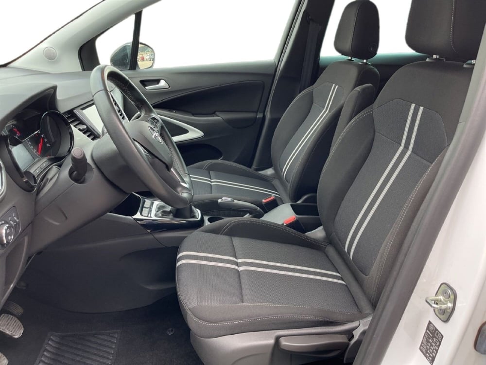 Opel Crossland X usata a Torino (10)