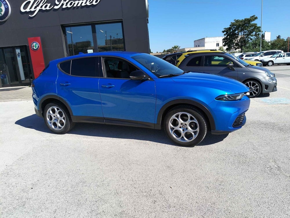 Alfa Romeo Tonale usata a Matera (2)