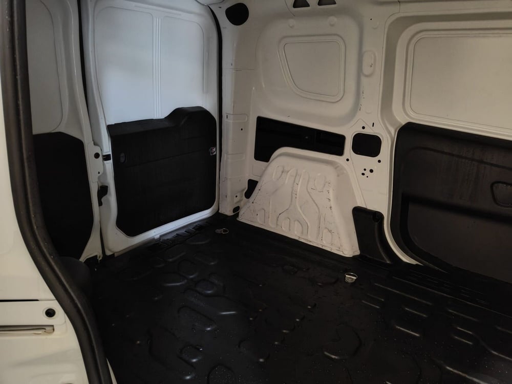 Fiat Doblò usata a Milano (9)
