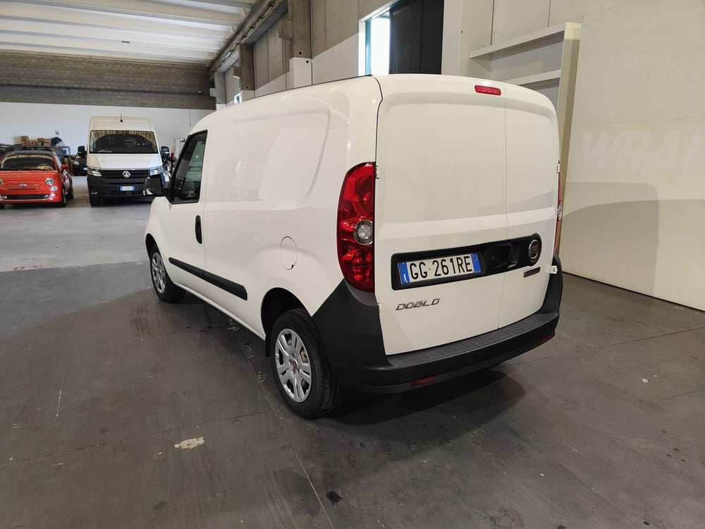 Fiat Doblò usata a Milano (5)