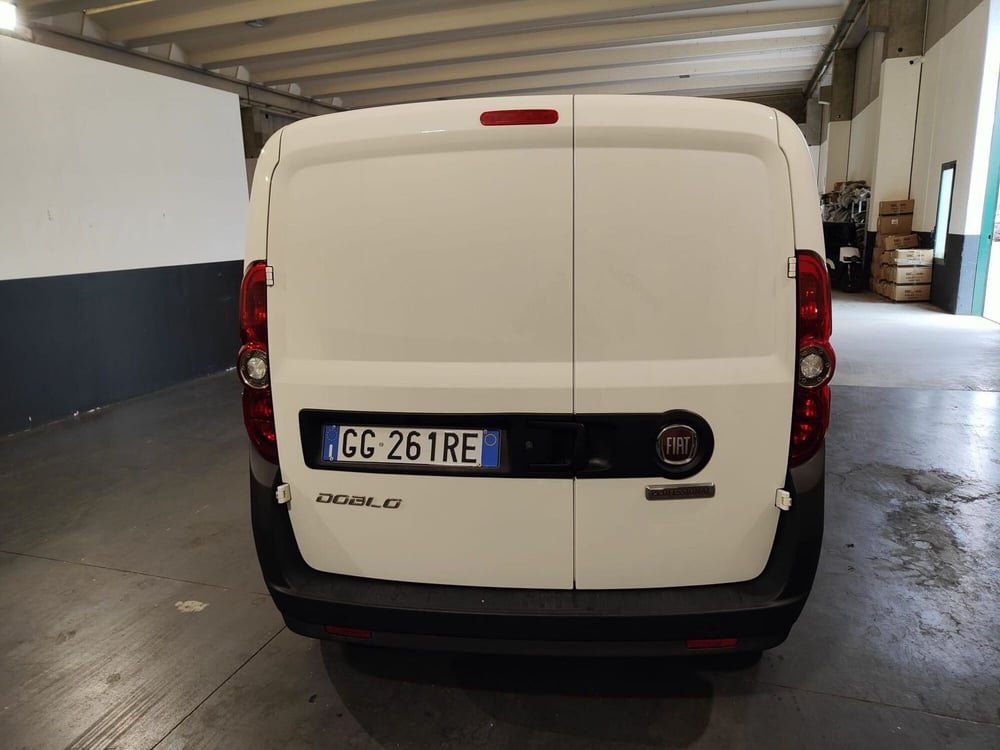 Fiat Doblò usata a Milano (7)