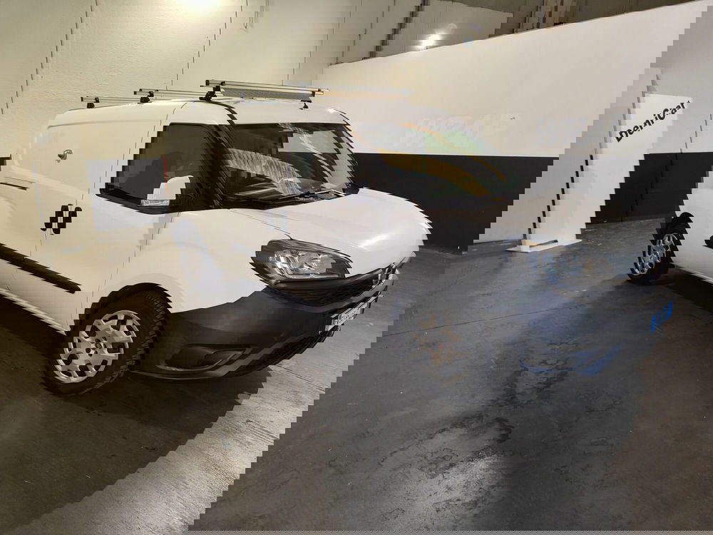 Fiat Doblò Furgone usata a Milano (3)