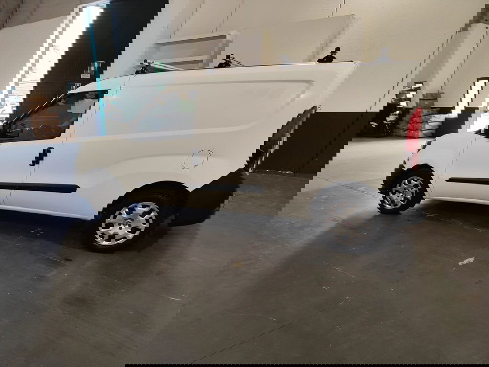 Fiat Doblò Furgone usata a Milano (4)