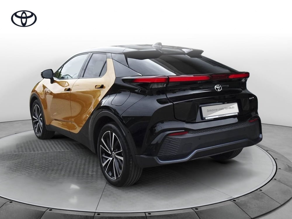 Toyota Toyota C-HR usata a Treviso (7)