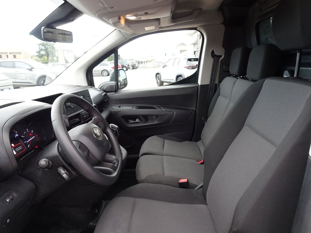 Toyota Proace City usata a Treviso (12)