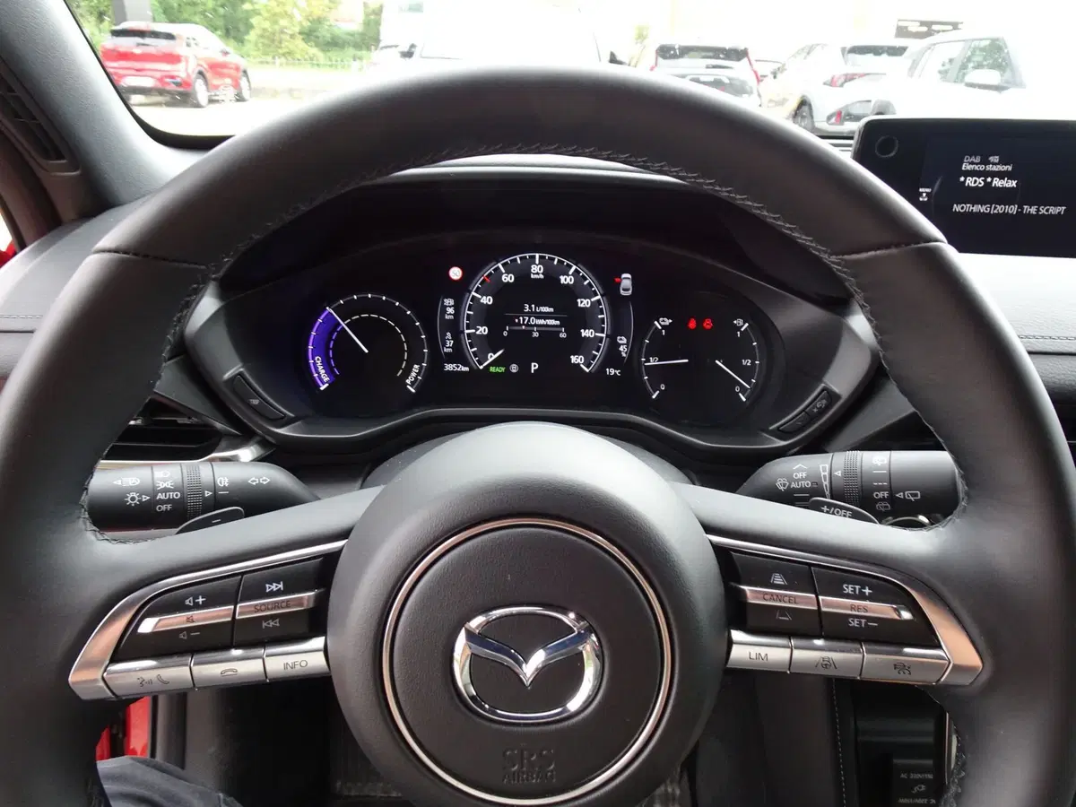 Mazda MX-30 usata a Treviso (18)