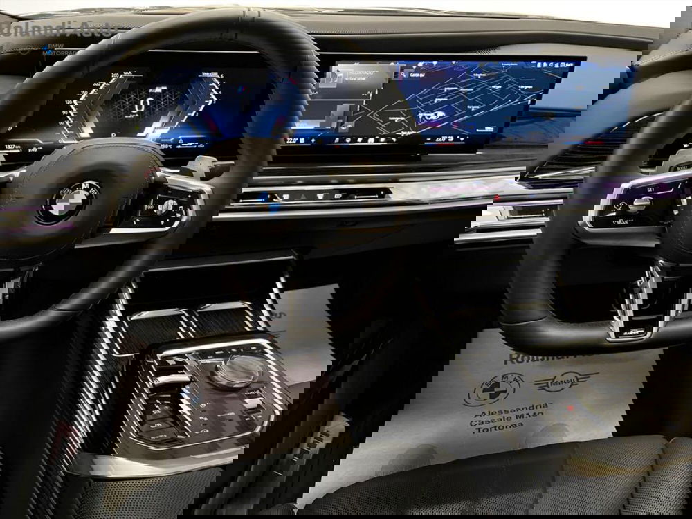BMW Serie 7 usata a Alessandria (12)