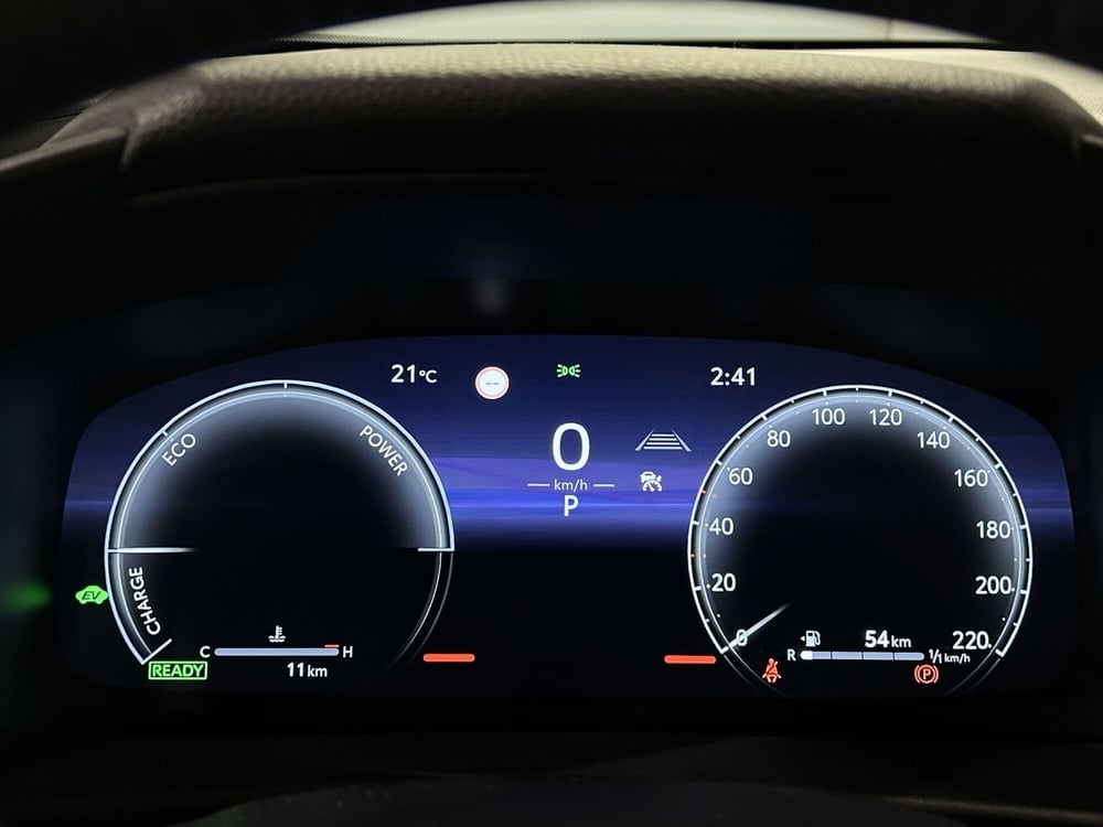 Toyota Toyota C-HR nuova a Milano (7)