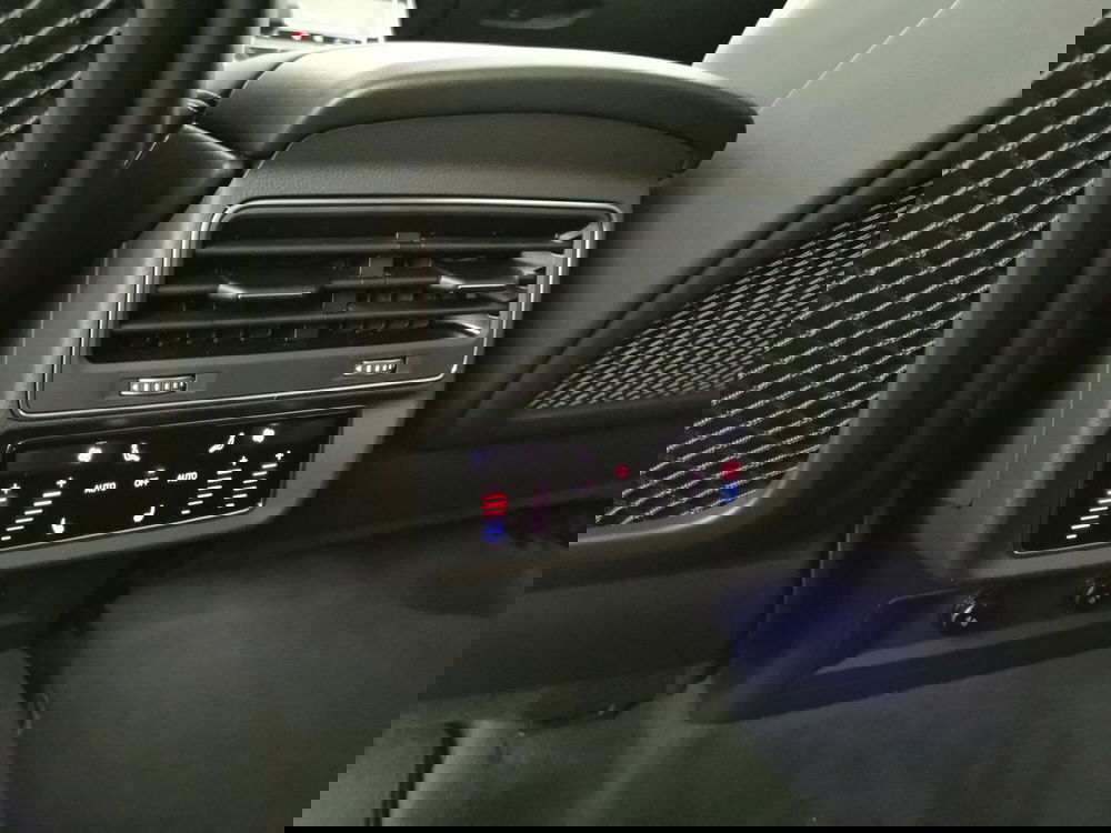 Audi Q8 nuova a Chieti (11)