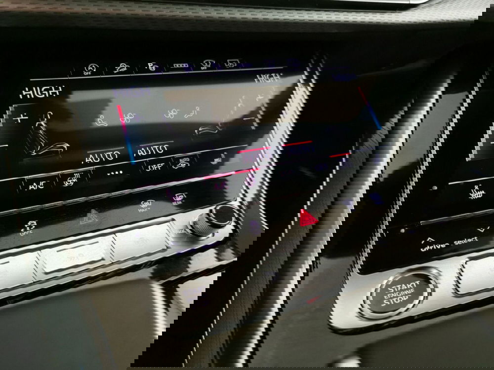 Audi Q8 nuova a Chieti (17)