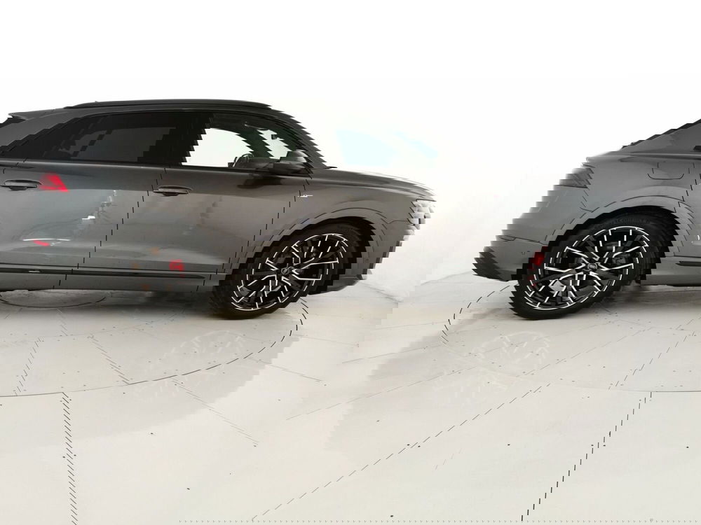 Audi Q8 nuova a Chieti (4)