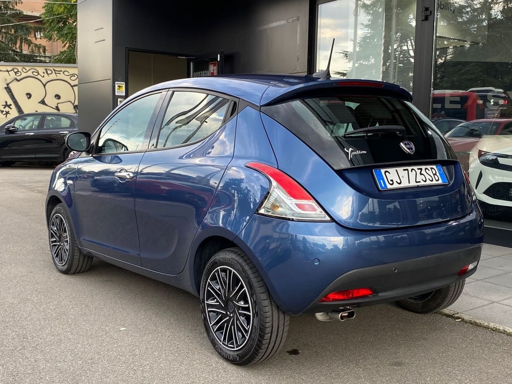Lancia Ypsilon usata a Reggio Emilia (3)