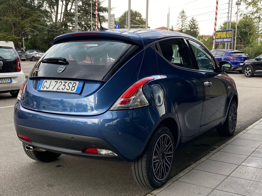 Lancia Ypsilon usata a Reggio Emilia (5)