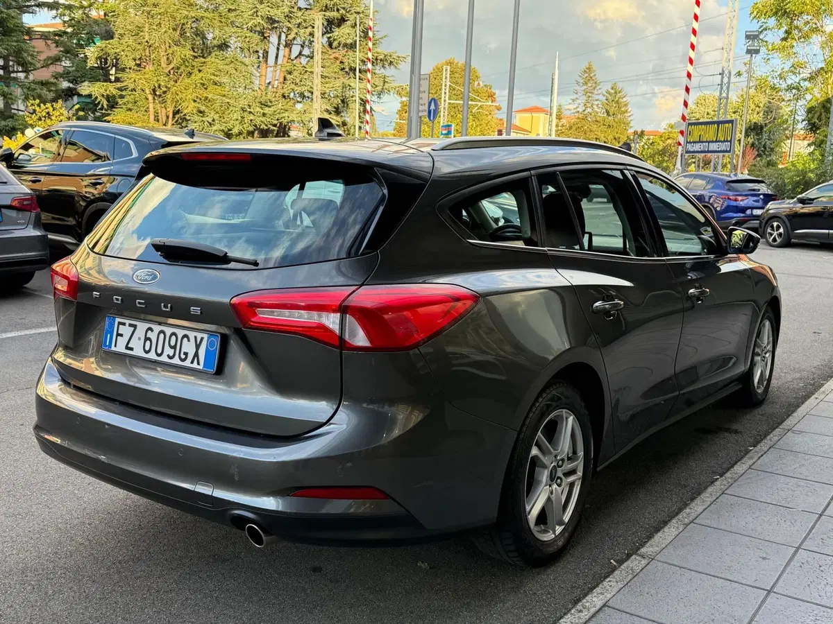 Ford Focus Station Wagon usata a Reggio Emilia (5)