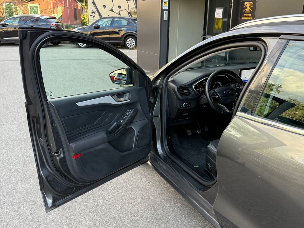 Ford Focus Station Wagon usata a Reggio Emilia (8)