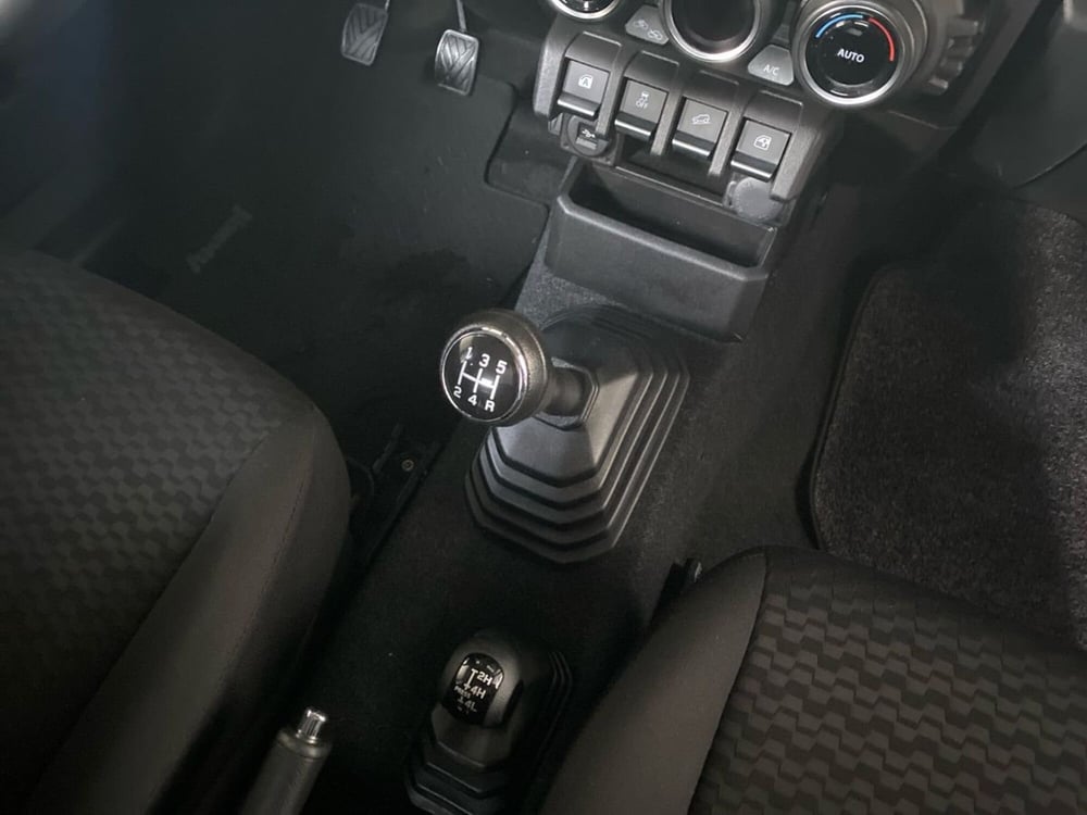 Suzuki Jimny usata a Bergamo (14)