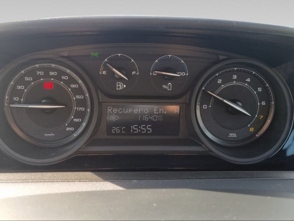 Lancia Ypsilon usata a Livorno (7)