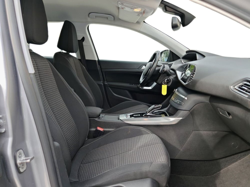 Peugeot 308 usata a Palermo (7)