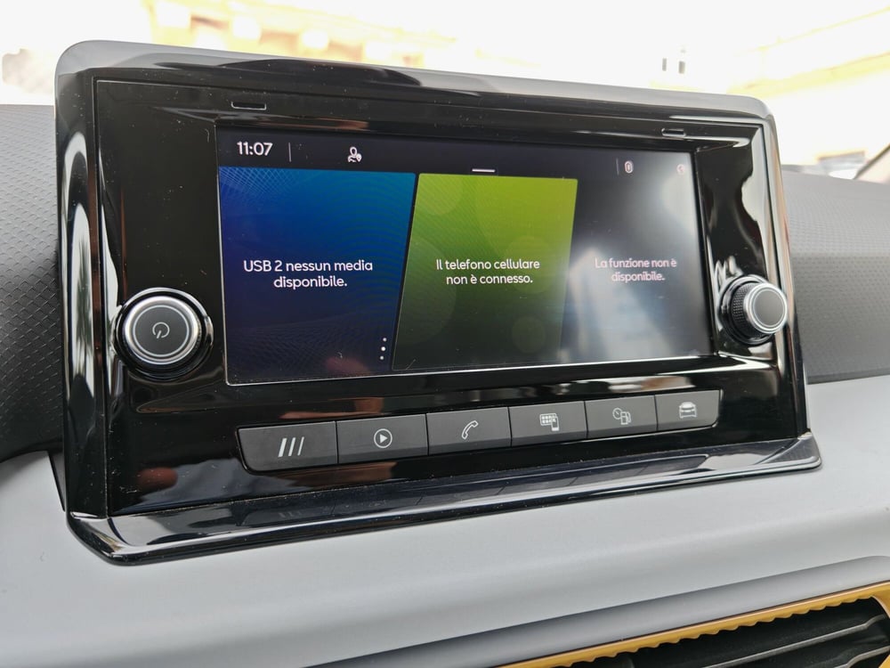 SEAT Arona usata a Palermo (12)