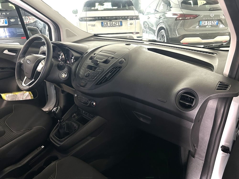Ford Transit Courier usata a Ferrara (11)