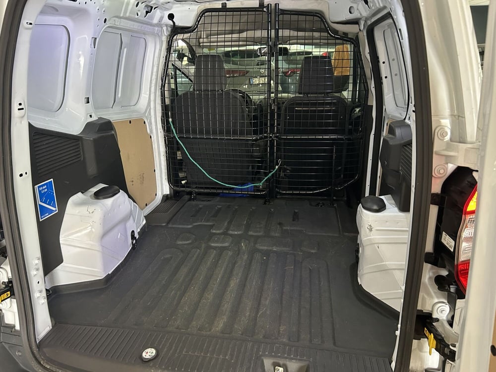 Ford Transit Courier usata a Ferrara (13)