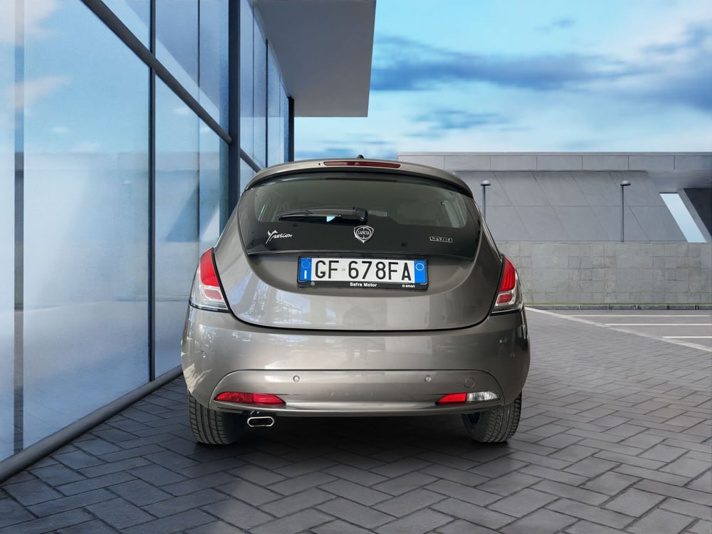 Lancia Ypsilon usata a Cosenza (5)