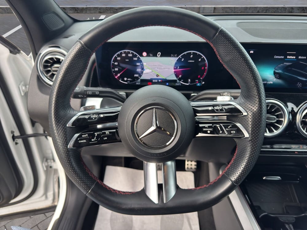 Mercedes-Benz GLB usata a Cosenza (10)