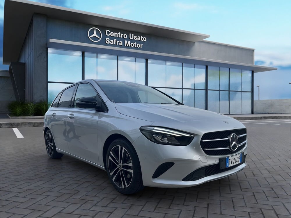 Mercedes-Benz Classe B usata a Cosenza (8)