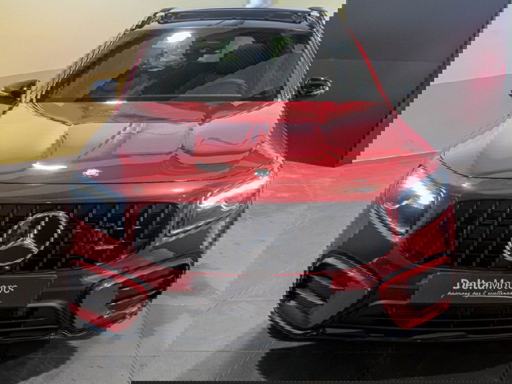 Mercedes-Benz GLB nuova a Macerata (2)