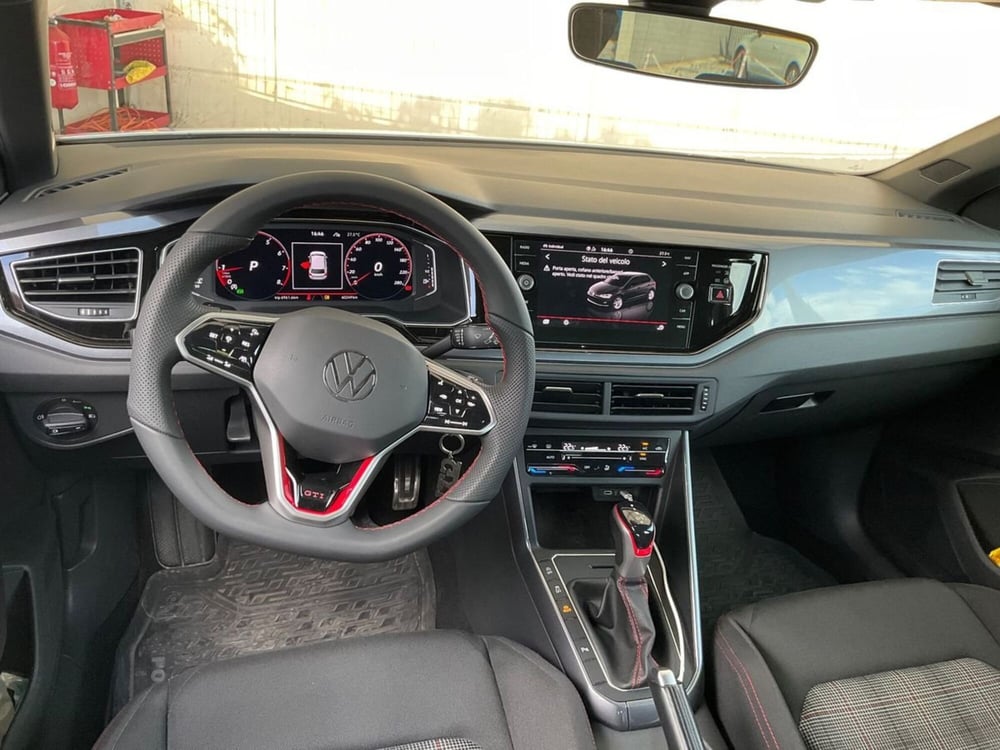 Volkswagen Polo usata a Como (4)
