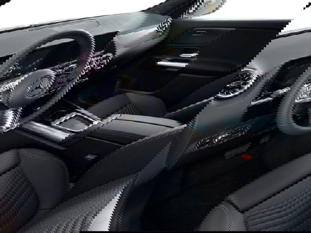 Mercedes-Benz GLA SUV nuova a Rimini (16)