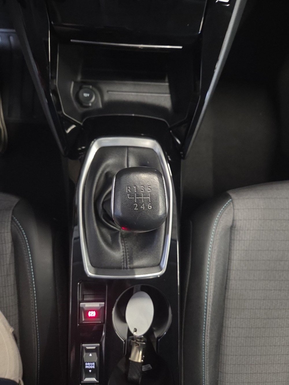 Peugeot 208 usata a Siena (13)