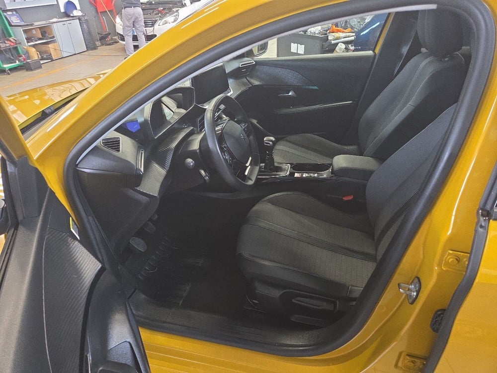 Peugeot 208 usata a Siena (17)