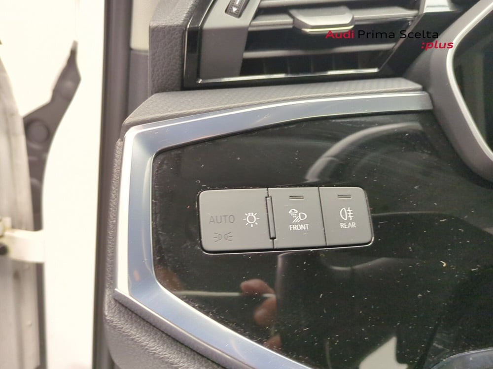 Audi Q3 usata a Avellino (17)