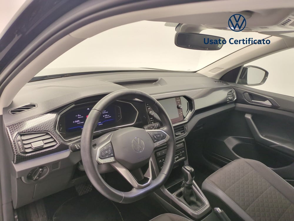 Volkswagen T-Cross usata a Avellino (17)