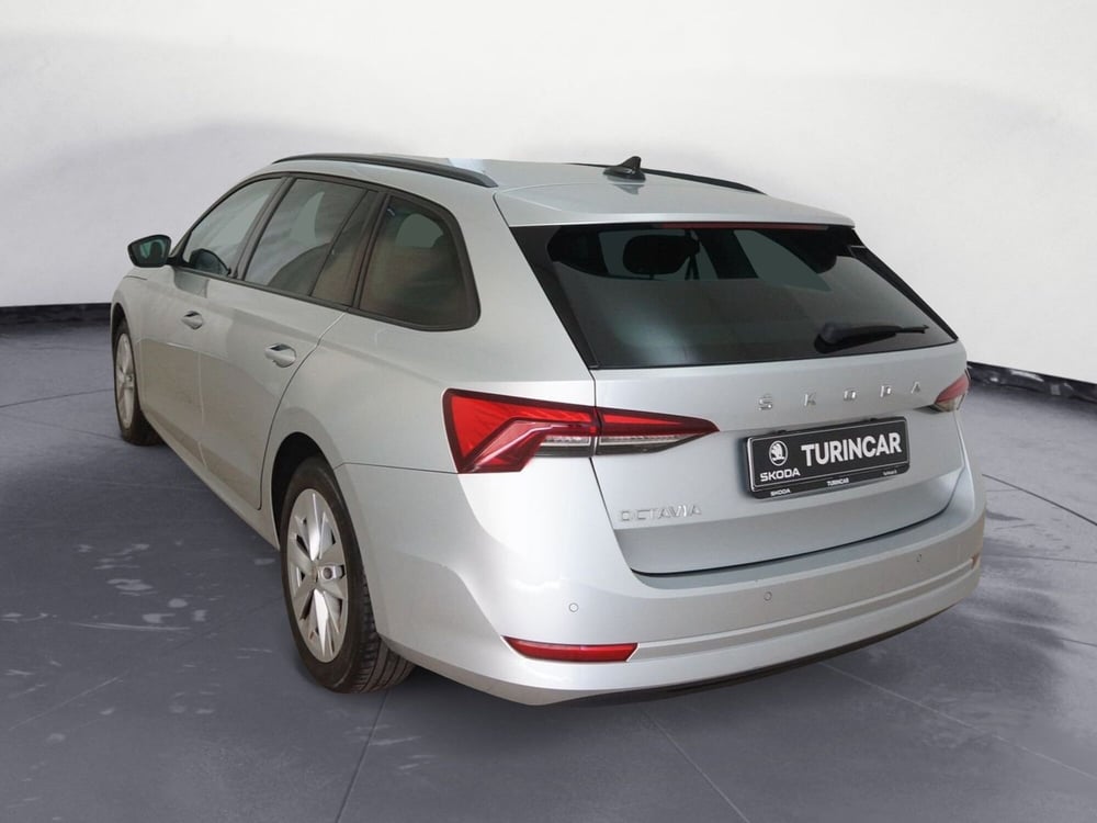 Skoda Octavia Station Wagon usata a Torino (4)