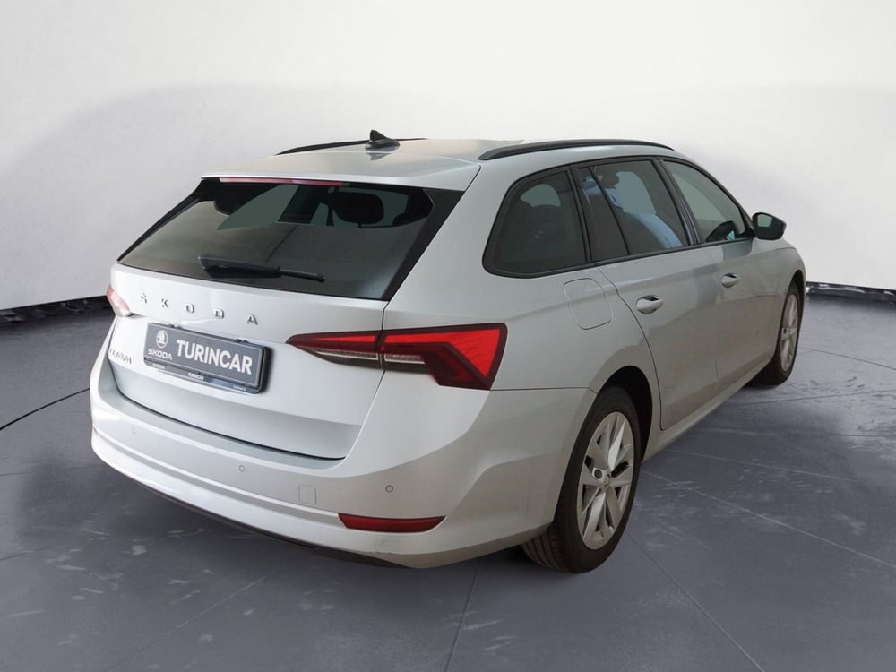 Skoda Octavia Station Wagon usata a Torino (6)