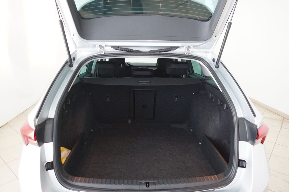 Skoda Octavia Station Wagon usata a Torino (7)