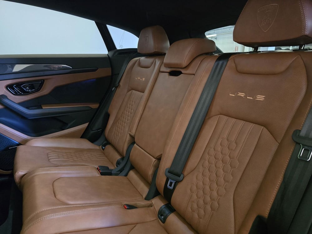 Lamborghini Urus usata a Bologna (8)