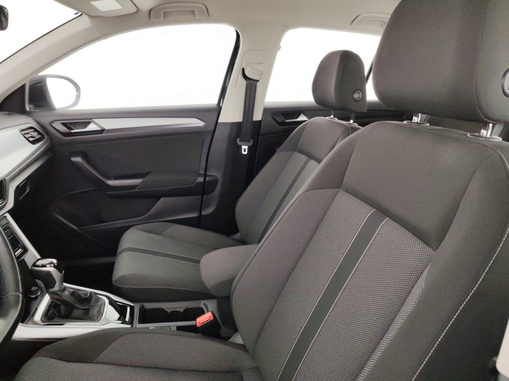 Volkswagen T-Roc usata a Massa-Carrara (9)