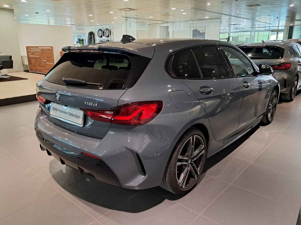 BMW Serie 1 usata a Asti (5)