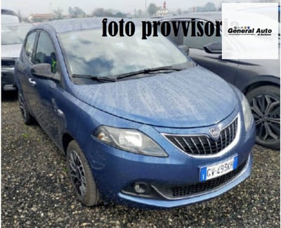 Lancia Ypsilon 1.0 FireFly 5 porte S&amp;S Hybrid Gold Plus del 2024 usata a Massarosa